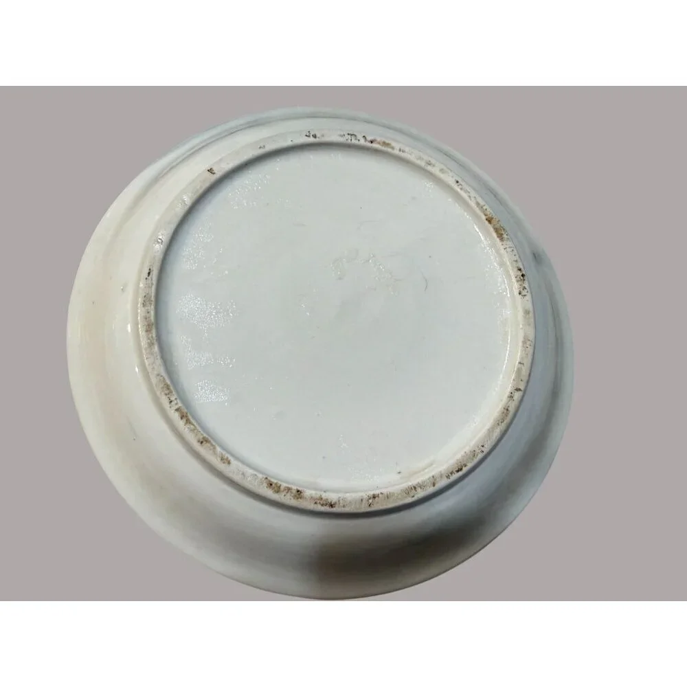 Chinese Famille Rose and Medallion pattern plate Antique Quinn dynasty